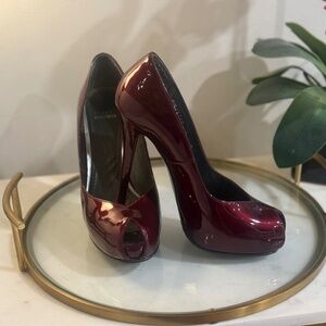 Stuart Weitzman Platform Peep Toe Pumps in Burgundy